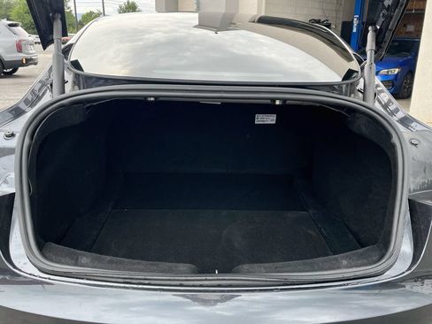Used 2025 Tesla Model 3 Long Range AWD/4WD image 28