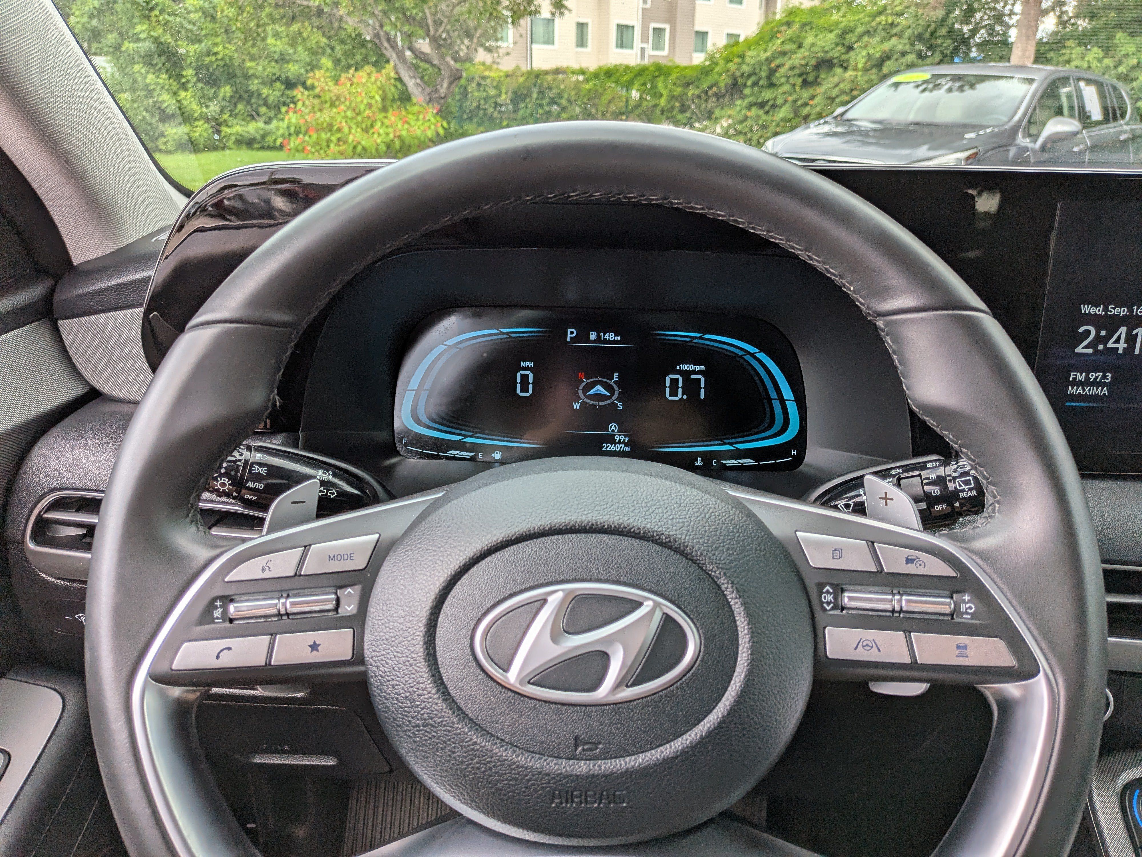 Used 2025 Hyundai Palisade SEL AWD/4WD image 28