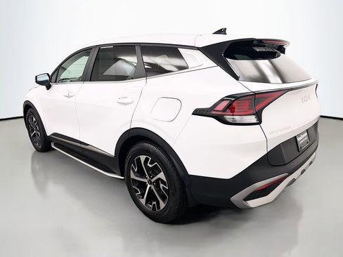 Used 2023 Kia Sportage EX image 5