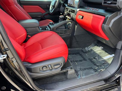 Used 2024 Toyota Tacoma TRD Pro image 14