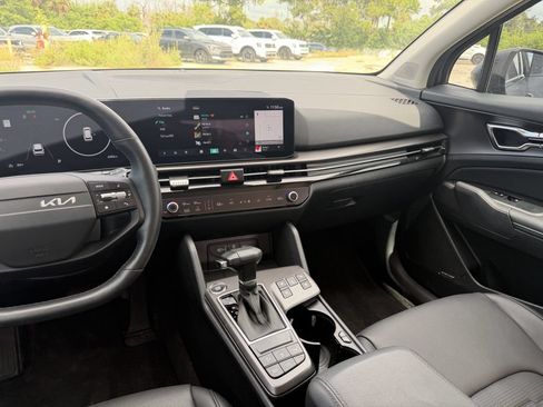 Certified 2026 Kia Sportage SX FWD image 20