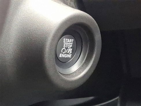 New 2026 RAM ProMaster 2500 w/ Convenience Group image 14