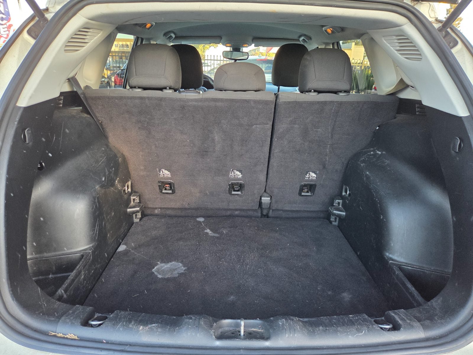 Used 2018 Jeep Compass Sport FWD image 9