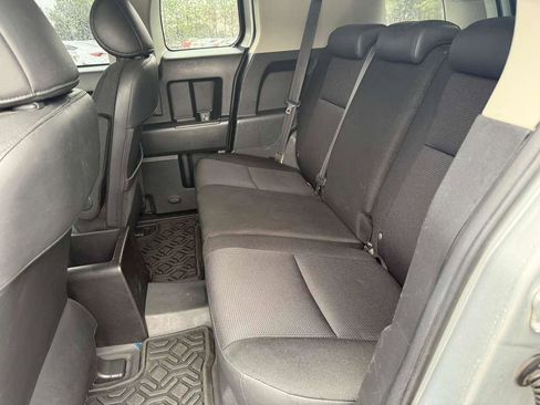 Used 2007 Toyota FJ Cruiser 2WD image 10