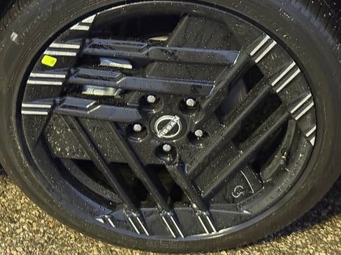 New 2026 Nissan Sentra SR image 10