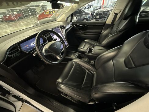 Used 2016 Tesla Model X 75D image 15
