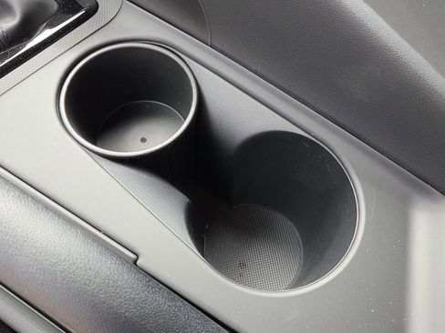 New 2025 Hyundai Elantra Sport image 21