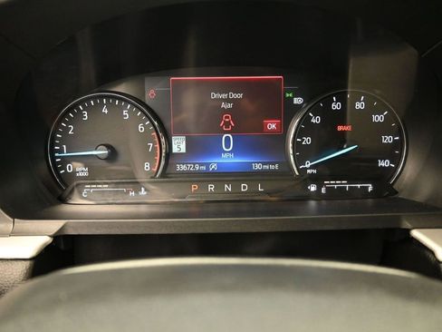 Used 2023 Ford Explorer XLT w/ Equipment Group 202A image 8