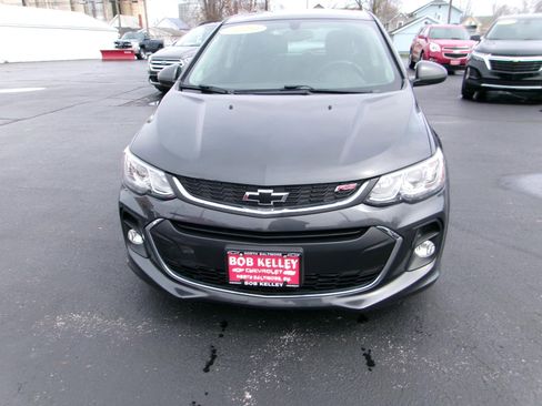 Used 2019 Chevrolet Sonic LT w/ Convenience Package FWD image 3