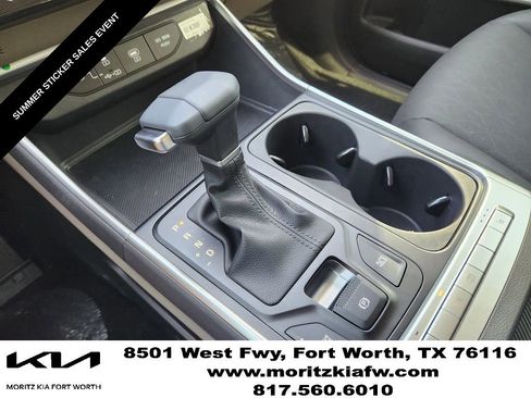 New 2026 Kia Carnival FWD image 15