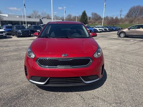 Used 2019 Kia Niro FE image 8