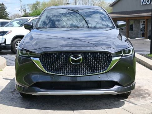 Used 2025 MAZDA CX-5 Signature AWD/4WD image 2