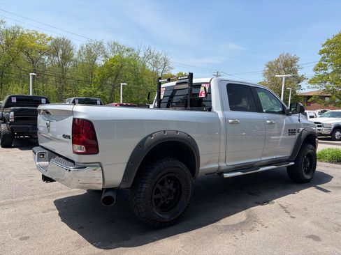 Used 2017 RAM 2500 SLT AWD/4WD image 7
