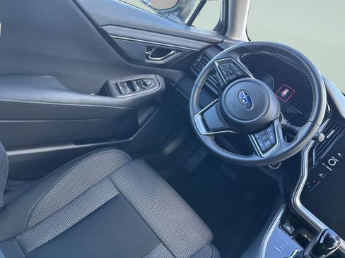 Used 2024 Subaru Outback Premium image 40