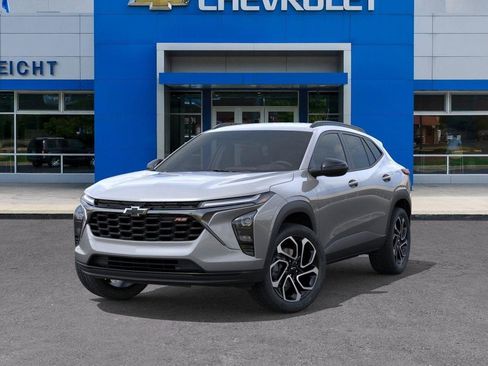New 2026 Chevrolet Trax RS w/ Driver Confidence Package FWD image 6