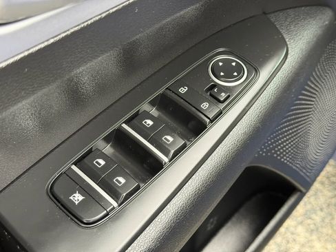 Used 2024 Kia Forte LXS w/ LXS Technology Package FWD image 29