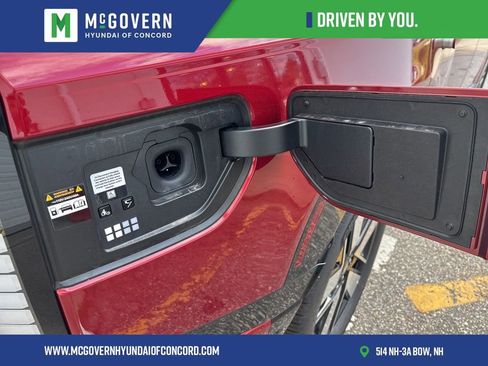 New 2026 Hyundai Ioniq 9 SEL w/ Tow & Go Package AWD/4WD image 7