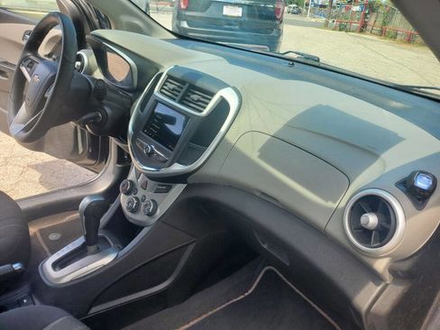 Used 2019 Chevrolet Sonic LT image 22
