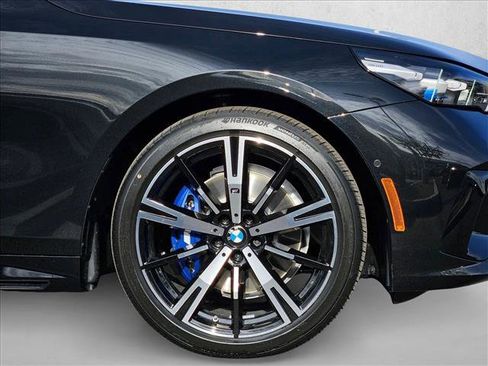 New 2026 BMW 530i 530i w/ M Sport Package image 10