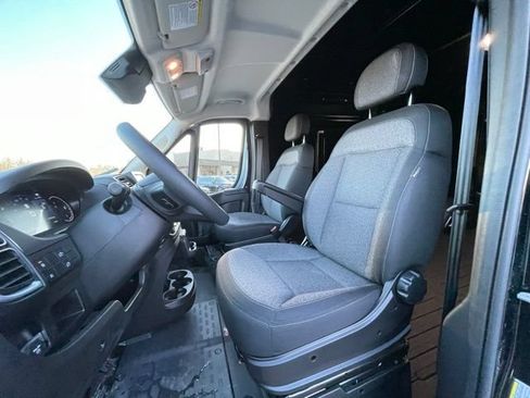 New 2026 RAM ProMaster 2500 w/ Quick Order Package 22G SLT FWD image 11