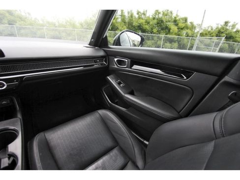 Used 2024 Honda Civic Sport Touring image 11