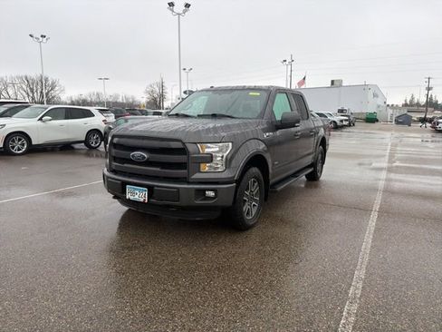 Used 2016 Ford F150 Lariat image 3