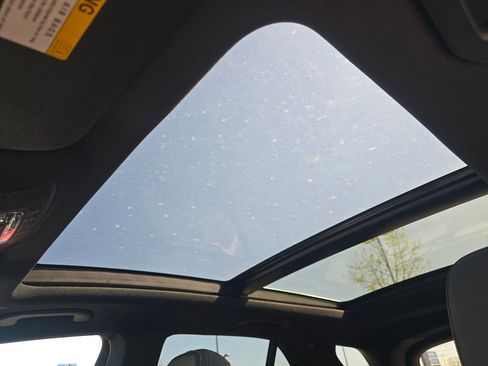 Used 2026 Mercedes-Benz GLE 350 4MATIC image 3