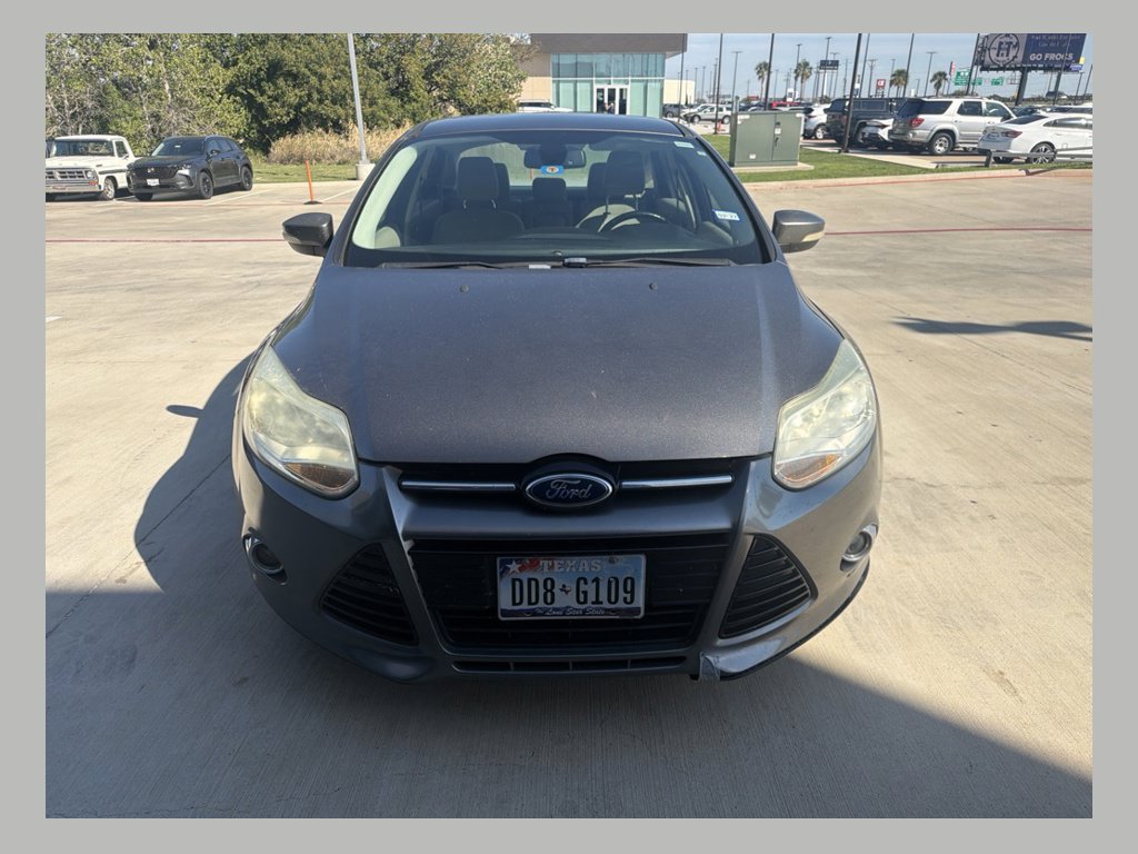 Used 2012 Ford Focus SEL FWD image 1