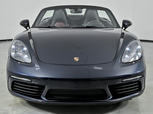 Used 2018 Porsche 718 Boxster S RWD image 4