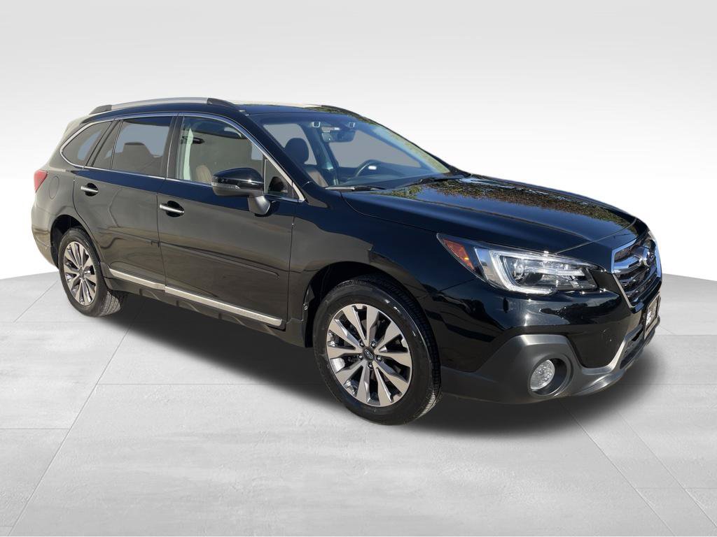 Used 2019 Subaru Outback 3.6R Touring w/ Popular Package #3A AWD/4WD image 3