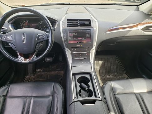 Used 2015 Lincoln MKZ w/ Equipment Group 101A Select FWD image 8
