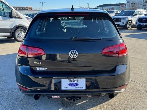 Used 2017 Volkswagen GTI S image 9
