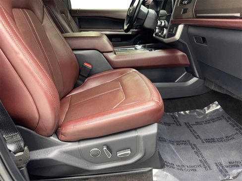 Used 2022 Ford Expedition Max Limited image 49