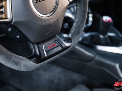 Used 2020 Chevrolet Camaro SS image 32