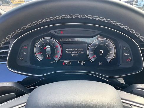 Certified 2025 Audi Q7 3.0T Premium Plus image 26