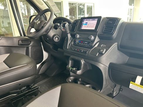 New 2026 RAM ProMaster 2500 image 18
