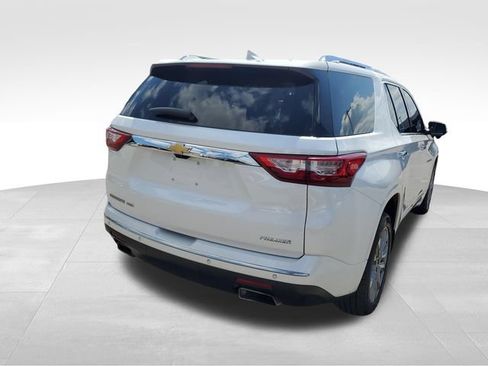 Used 2019 Chevrolet Traverse Premier AWD/4WD image 4