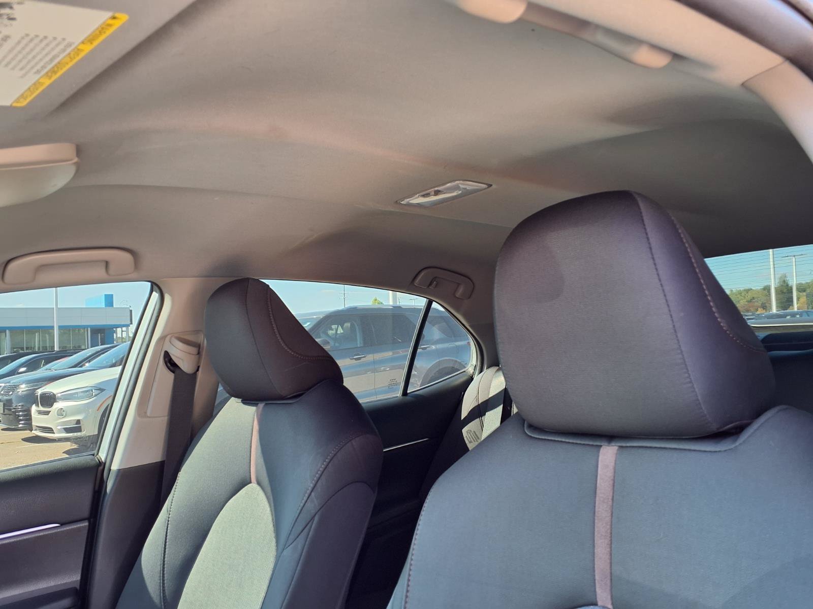 Used 2020 Toyota Camry LE FWD image 18