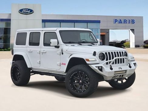 Used 2021 Jeep Wrangler Unlimited Sahara image 1
