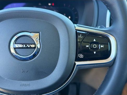 Used 2024 Volvo XC90 B5 Plus image 37