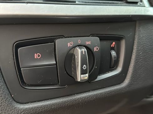 Used 2015 BMW 320i Sedan image 28