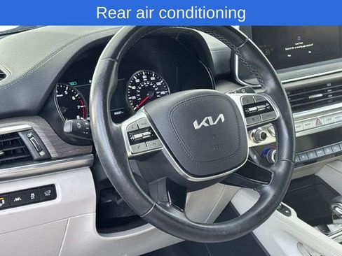 Certified 2022 Kia Telluride SX w/ Nightfall Edition Package image 18