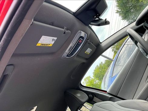 Used 2023 Hyundai Elantra SEL FWD image 22