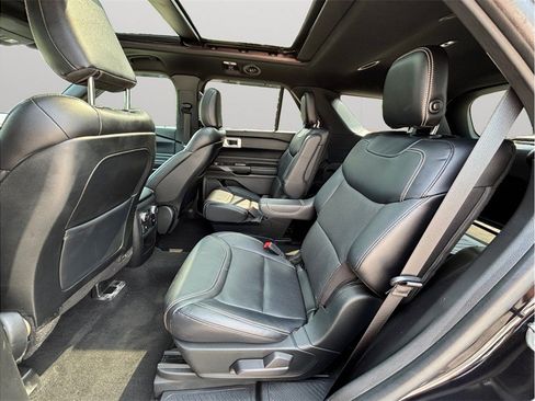 Used 2020 Ford Explorer ST w/ ST Street Pack AWD/4WD image 42