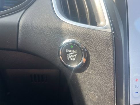 Used 2022 Ford Edge ST w/ Equipment Group 401A image 29