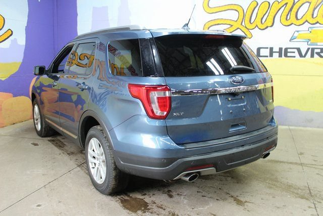 Used 2019 Ford Explorer XLT w/ Safe & Smart Package AWD/4WD image 5