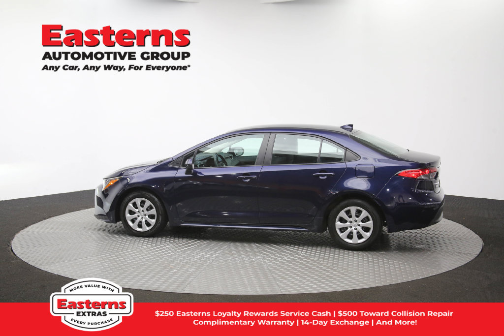 Used 2024 Toyota Corolla LE FWD image 61