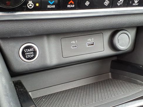 Certified 2023 Nissan Rogue SL w/ SL Premium Package image 21