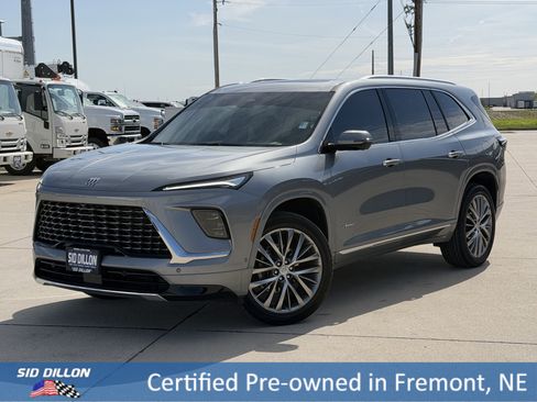Certified 2026 Buick Enclave Avenir w/ Super Cruise Package AWD/4WD image 1