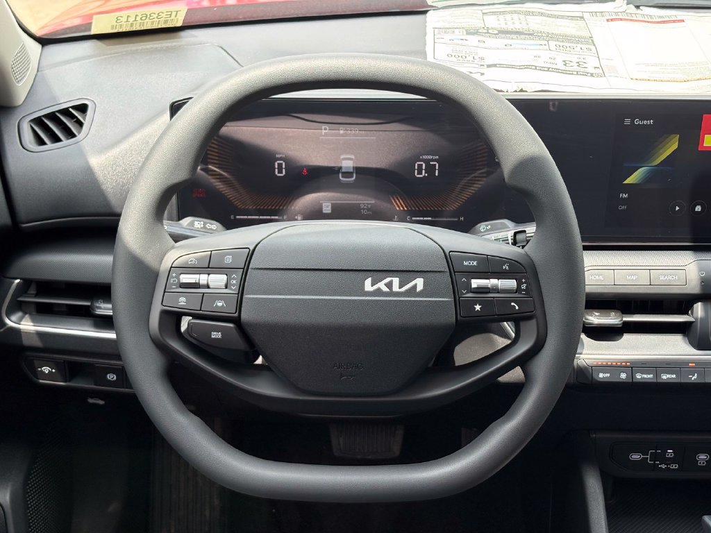 New 2026 Kia K4 FWD image 32